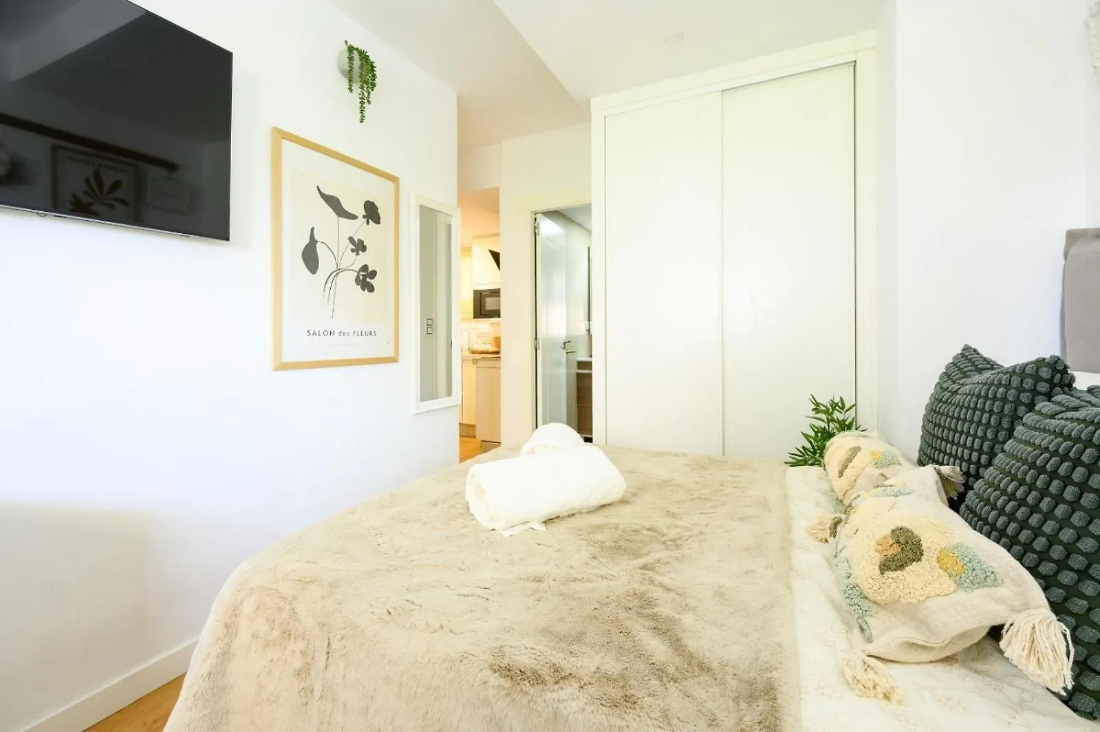 Estudio Con Parking Teatinos Malaga Living
